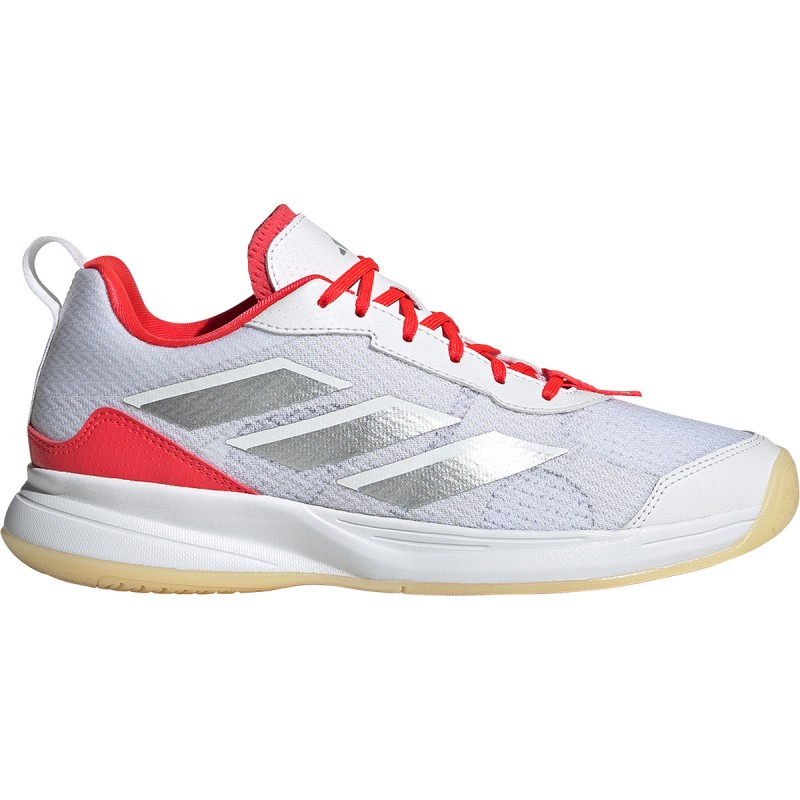 Chaussure Femme Adidas Avaflash Toutes Surfaces Blanc